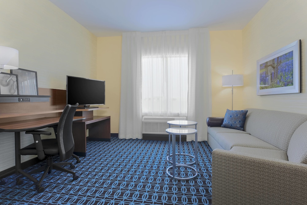 Fairfield Inn & Suites by Marriott Decatur at Decatur Conference Center - photo 31