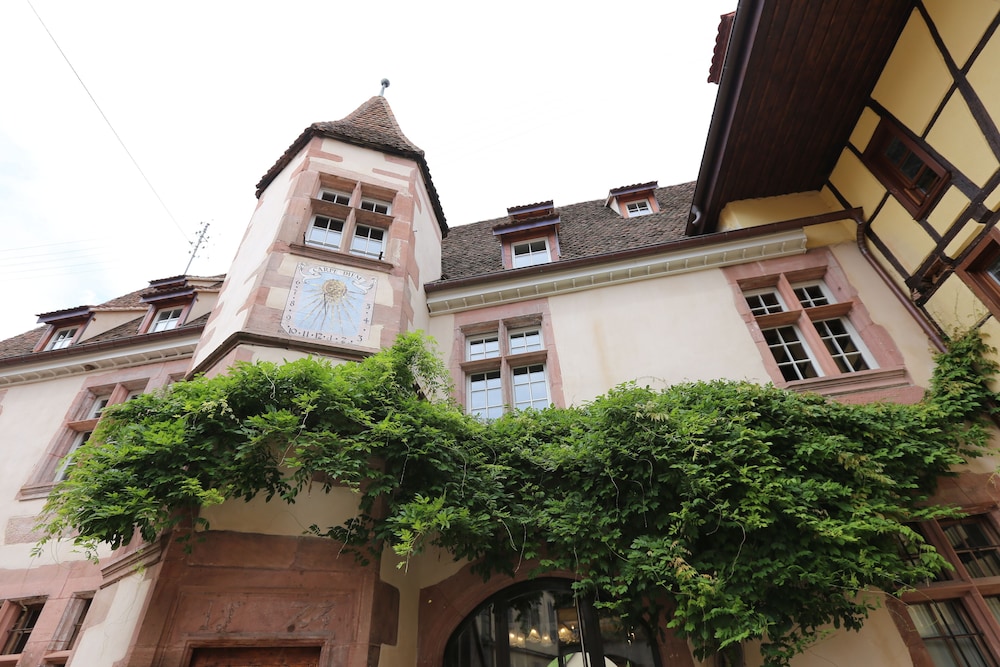 La Cour Des Nobles — 4-Star Luxury Hotel in Riquewihr, France
