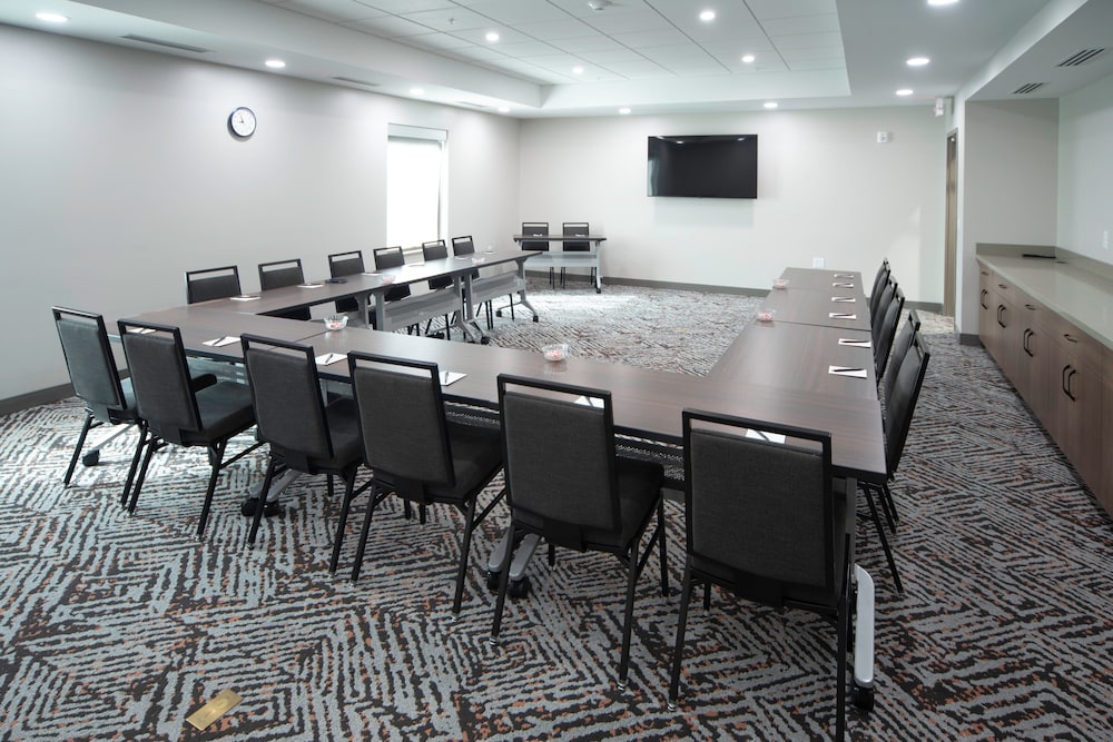 Candlewood Suites Middletown Goshen by IHG - photo 33
