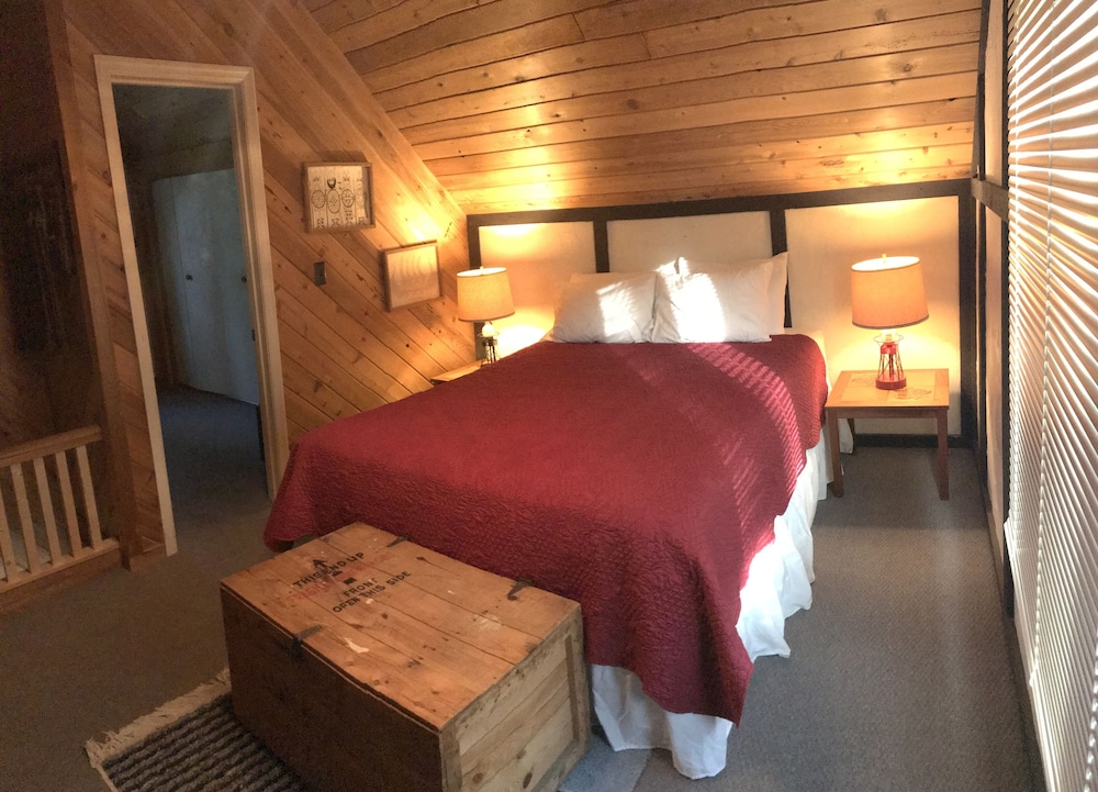 The Harbor Light Inn - photo 37