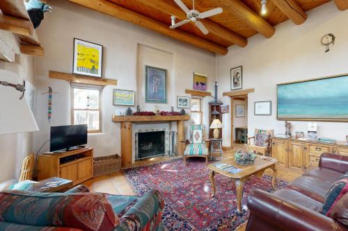 Theodora Charmer — 4-Star Luxury Hotel in Taos, United States