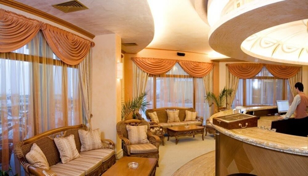 Hotel Mistral — Balchik — photo 3