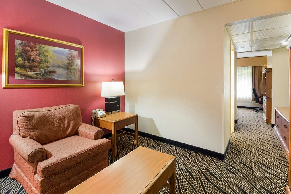 Best Western Braddock Inn - photo 21