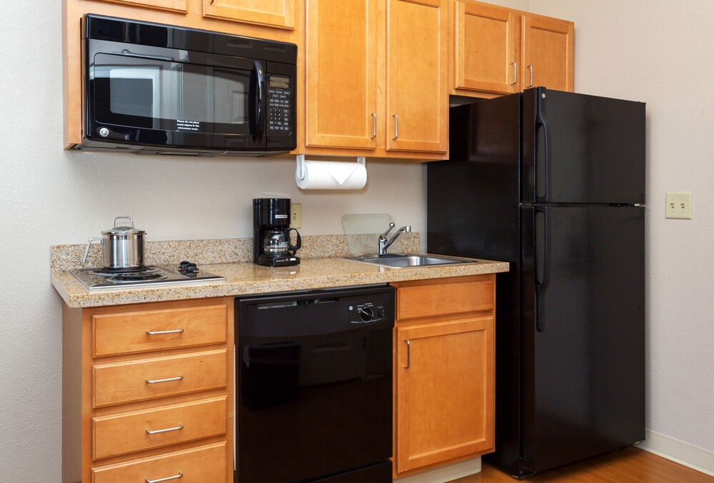 Candlewood Suites Idaho Falls by IHG - photo 9