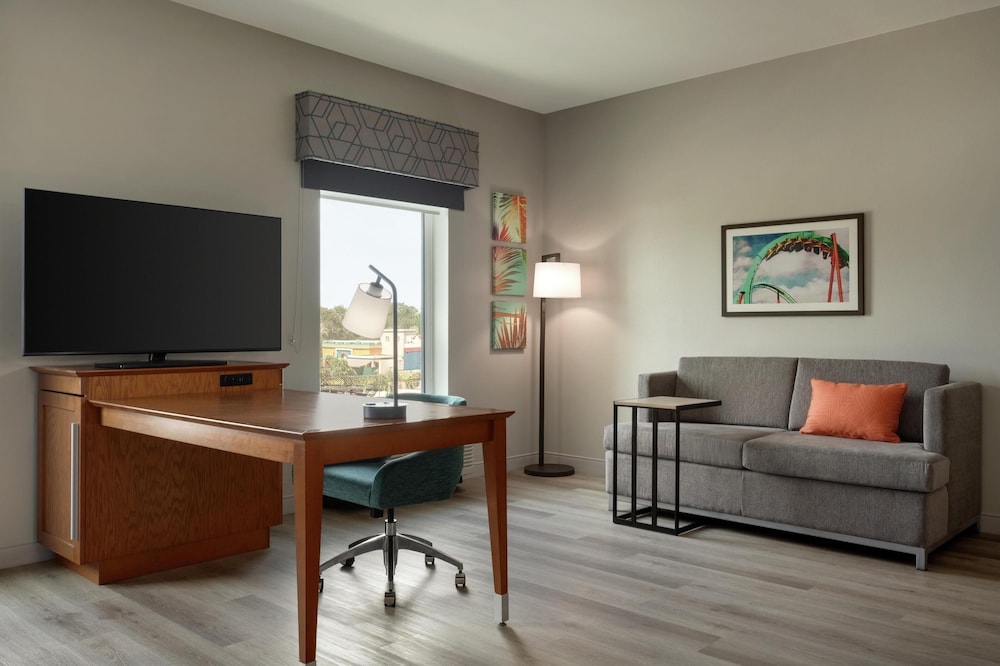 Hampton Inn & Suites Tampa Busch Gardens Area - photo 16