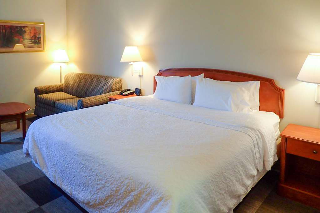 Comfort Inn & Suites Mt. Holly Westampton - photo 12