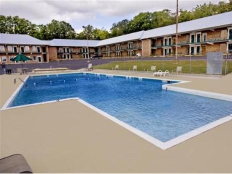 Extended Stay Suites Cookeville Tennessee Tech - photo 8