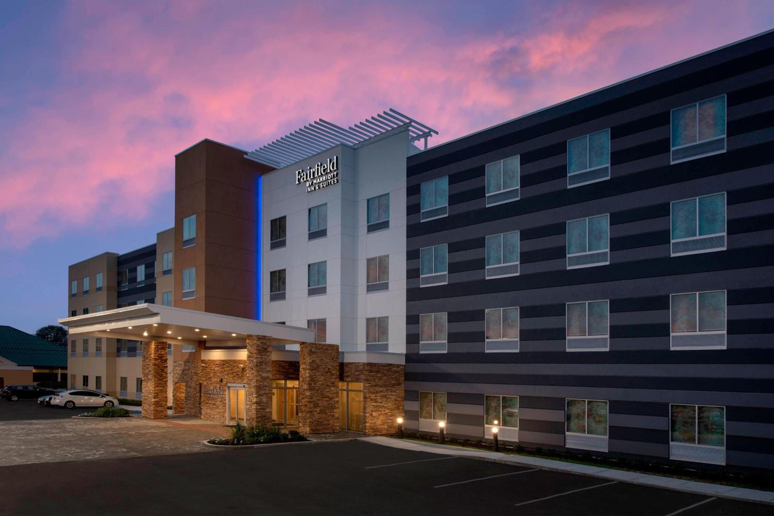 Fairfield Inn & Suites by Marriott New Orleans Metairie - photo 29