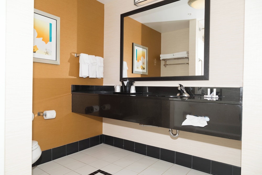 Fairfield by Marriott Inn & Suites Morgantown - photo 16