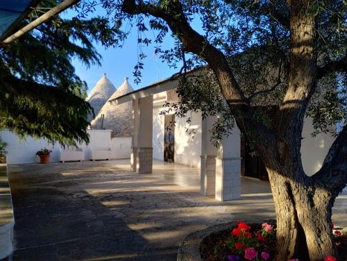 Villetta Immersa Nel Verde — 4-Star Luxury Hotel in Monopoli, Italy