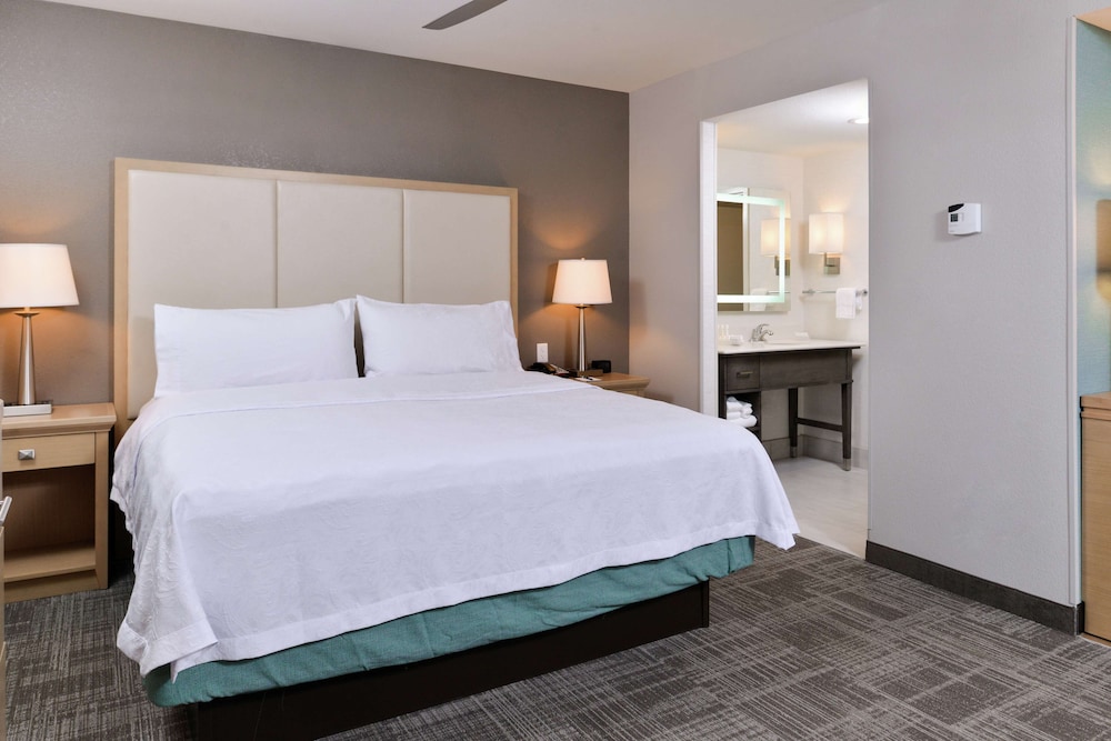 Homewood Suites by Hilton Des Moines Airport - photo 9