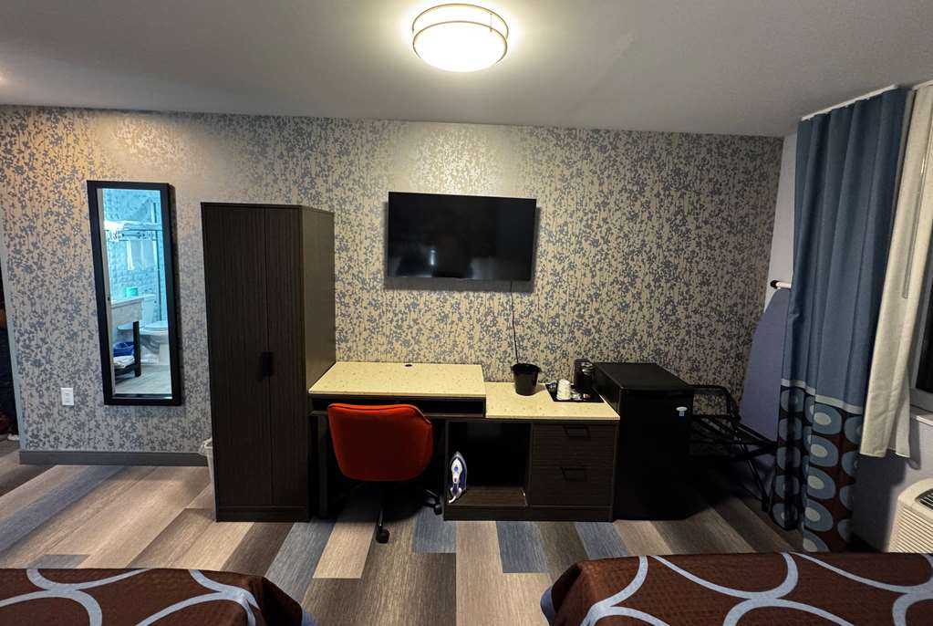 Super 8 by Wyndham Brooklyn Fulton Street Broadway Junction - photo 13