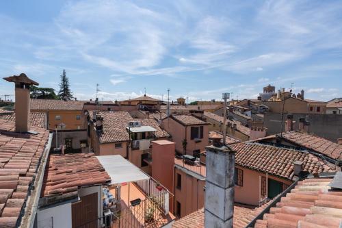 La Favolosa casa di Amelie — 4-Star Luxury Hotel in Bologna, Italy