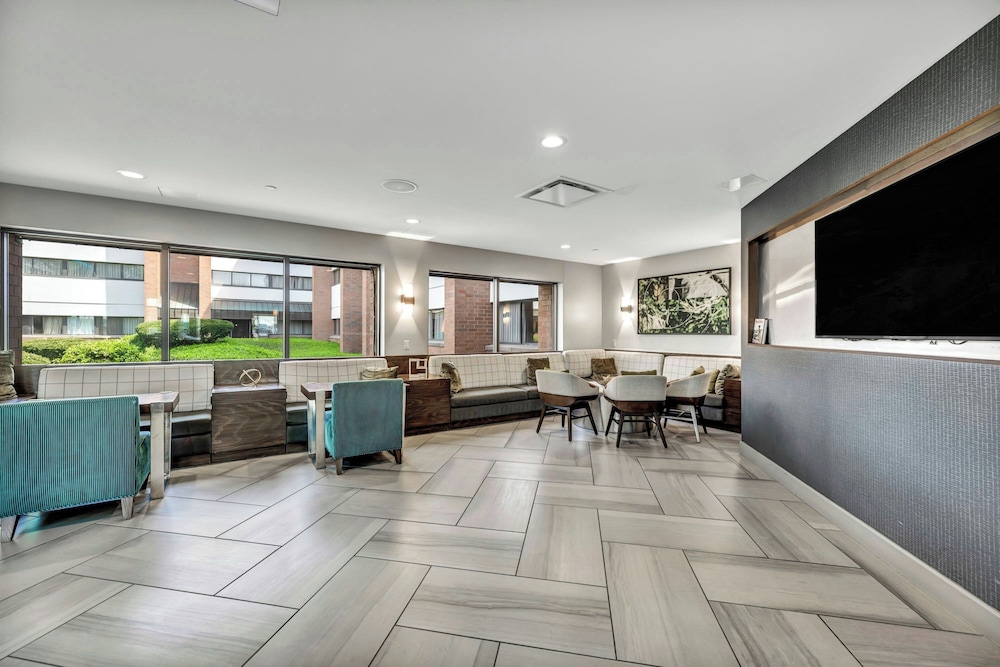 Delta Hotels by Marriott Mount Pleasant - photo 8