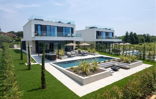 Nice Home In Nova Vas With Sauna — 5-Star Luxury Hotel in Porec, Croatia