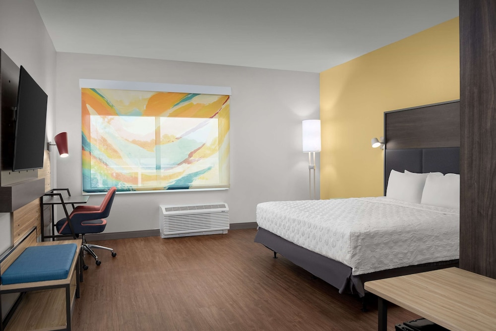 Tru by Hilton Jacksonville Airport I 95 - photo 26
