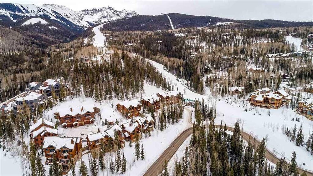 Sundance Grand Overlook By Telluride Resort Lodging - photo 36