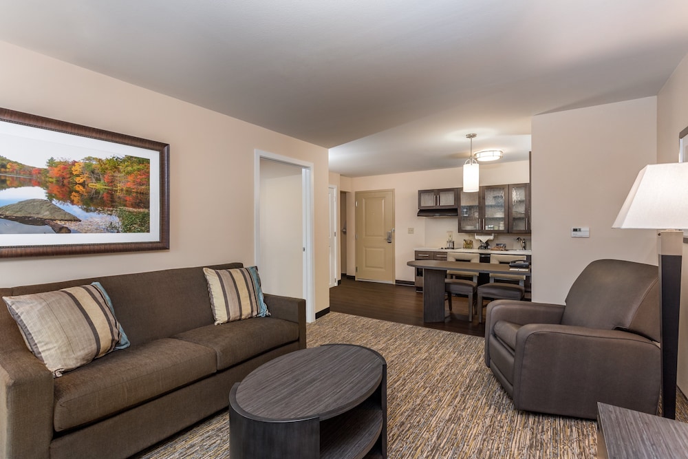 Candlewood Suites Bensalem Philadelphia Area by IHG - photo 13
