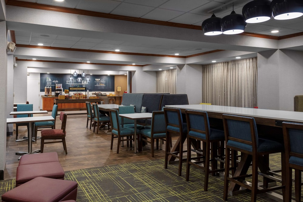 Hampton Inn Gretna Smith Mountain Lake - photo 20