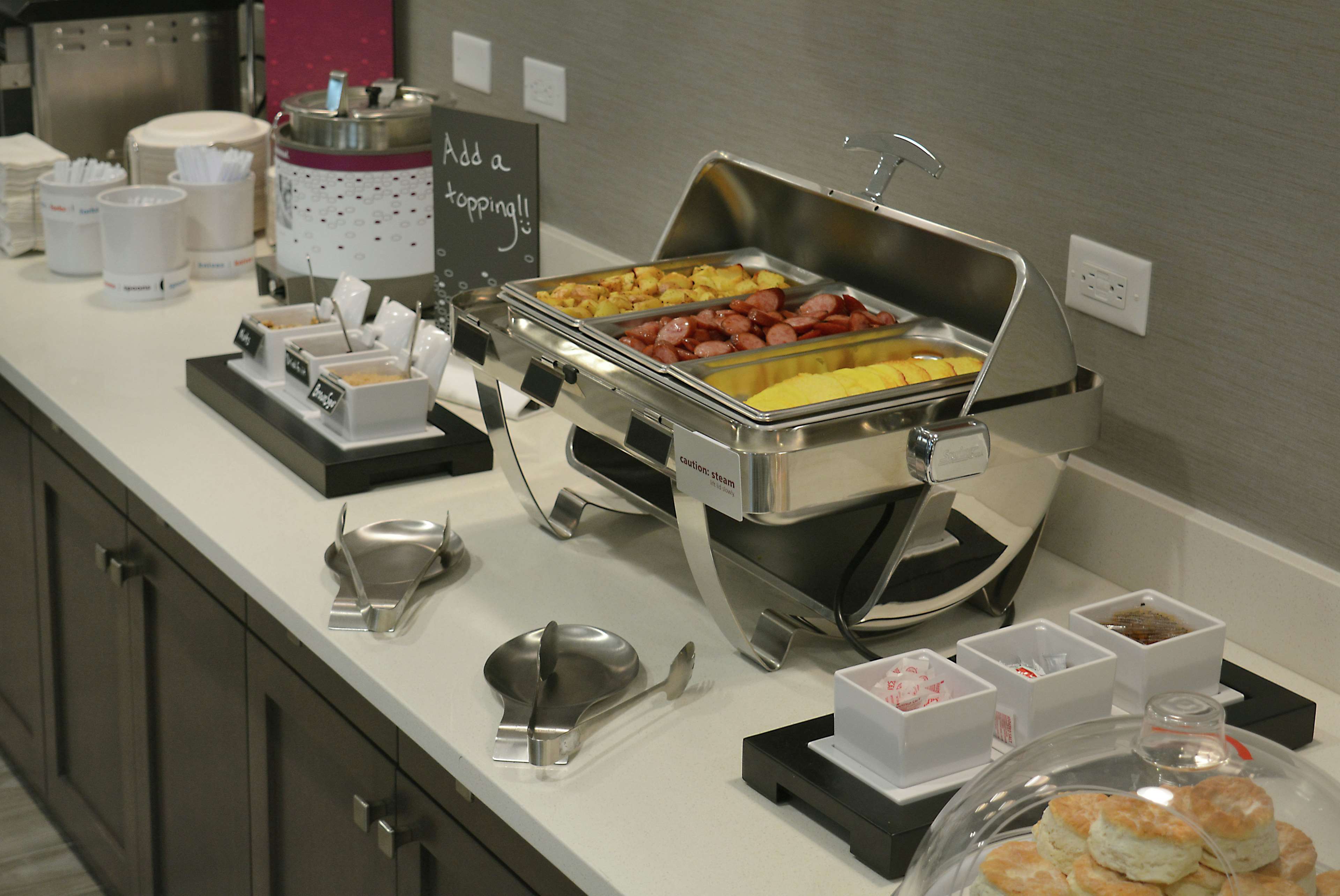 Hampton Inn & Suites Philadelphia Media - photo 8
