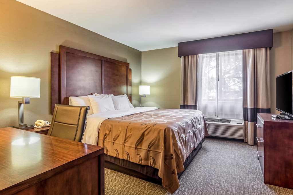 Quality Inn & Suites Salem near I 57 - photo 13