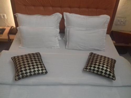 Hotel Sandhuz Residency