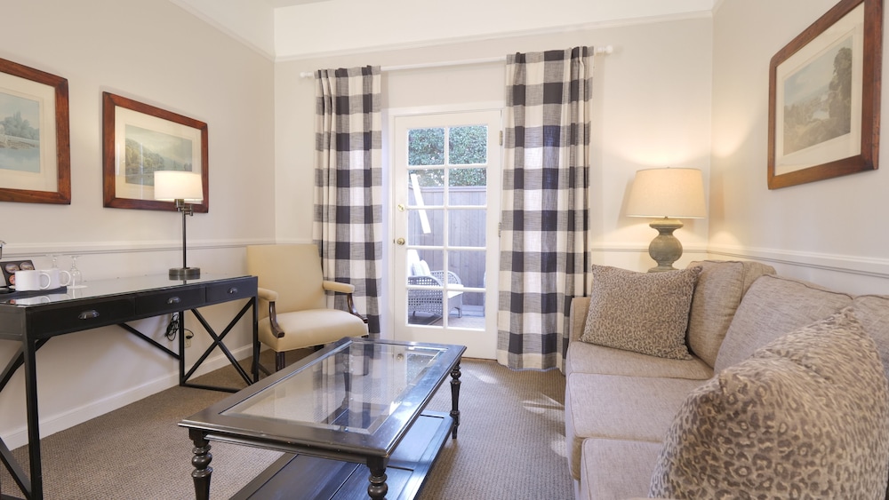 The Upham Hotel - photo 13