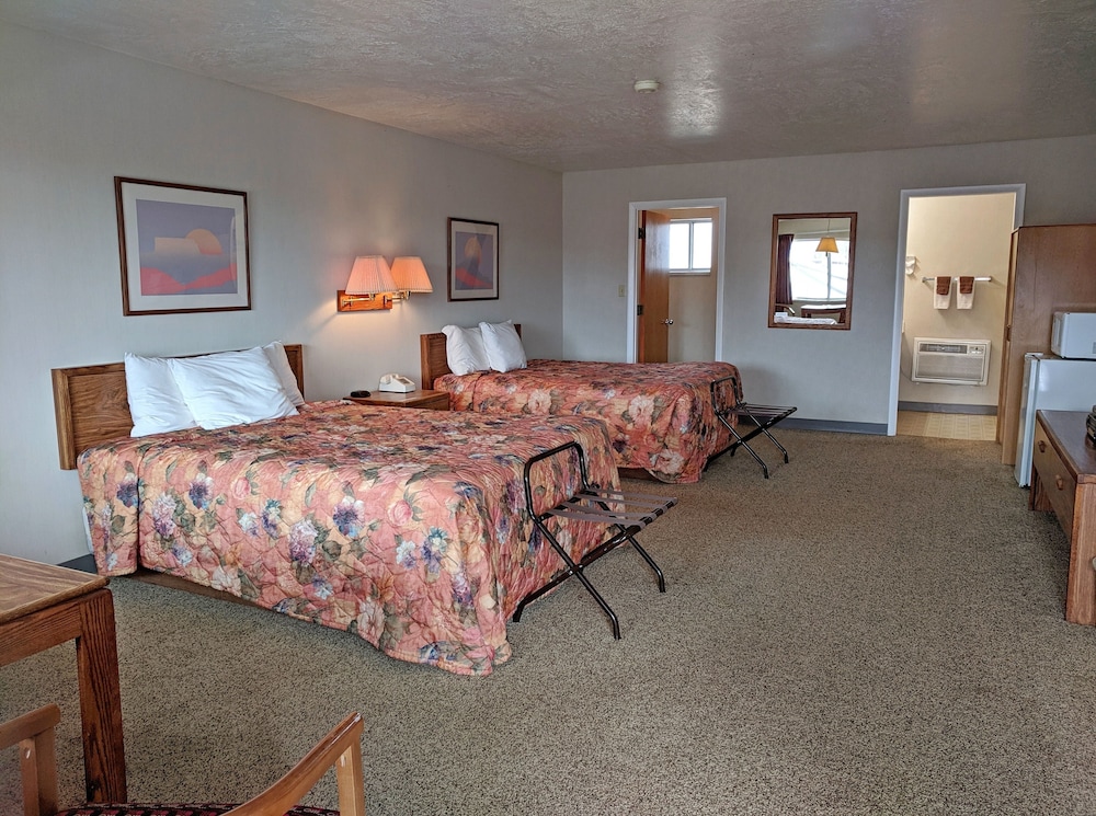 Aquarius Inn - photo 12