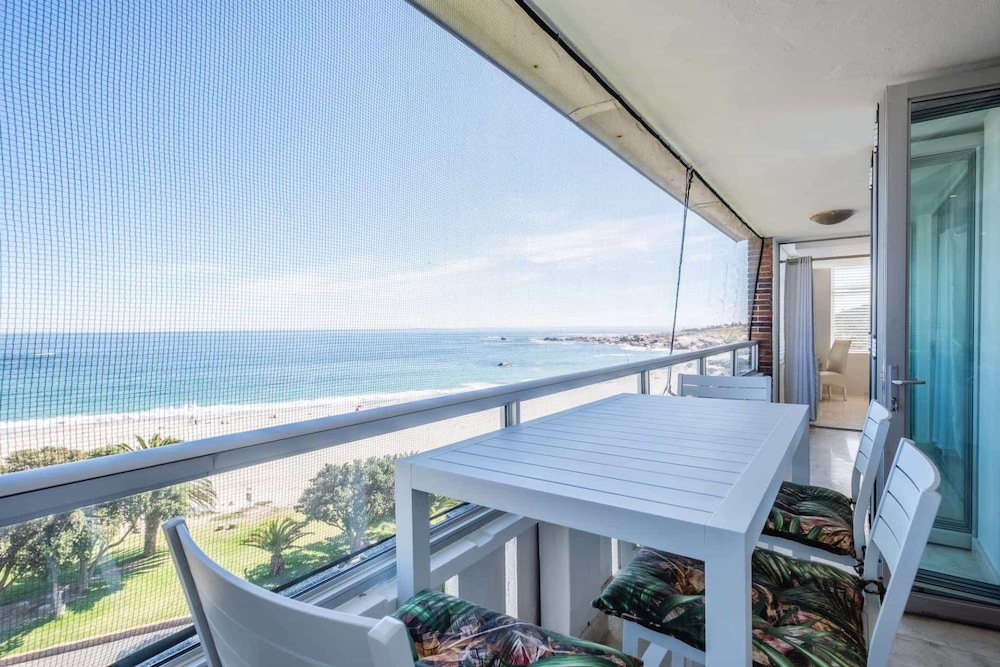 Ocean View Camps Bay 3bed Apt Beach Vistas