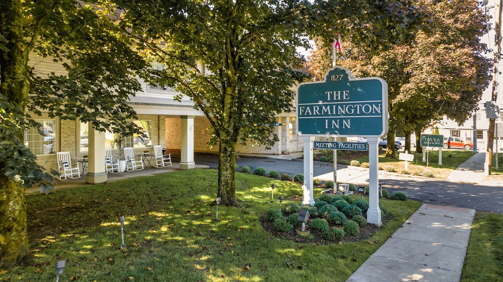 The Farmington Inn & Suites - featured photo