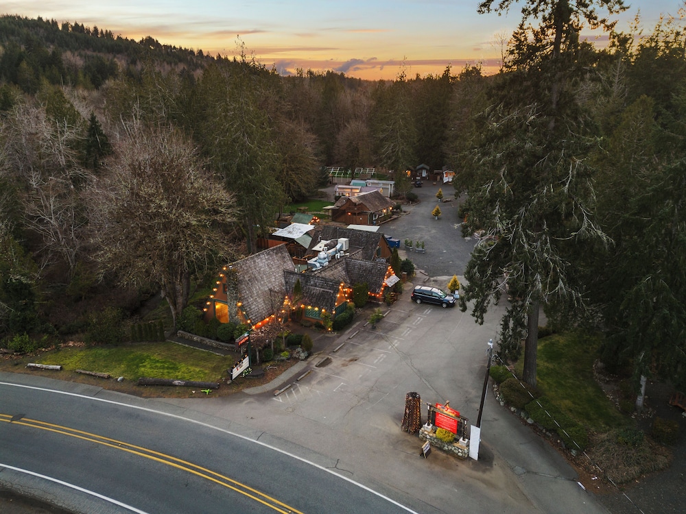 Robinhood Village Resort - photo 104