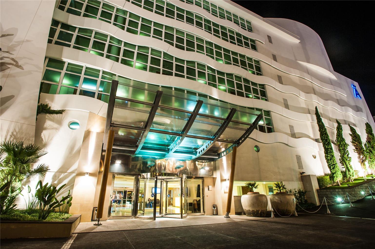 Melia Madeira Mare — Funchal — photo 2