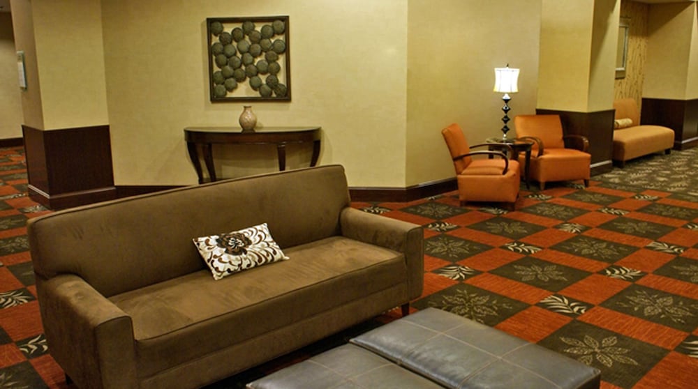 DoubleTree by Hilton Hotel Rocky Mount - photo 17