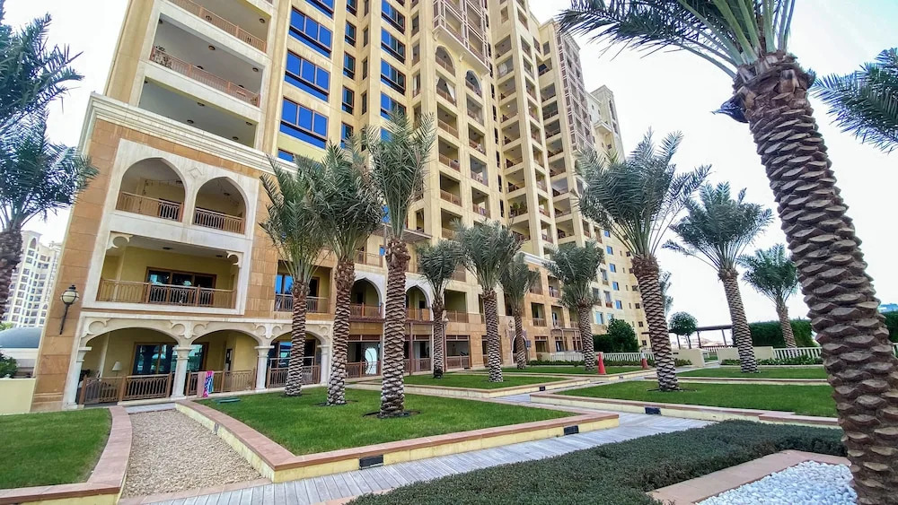 HiGuests Marina Residence 4 — 4-Star Luxury Hotel in Dubai, United Arab Emirates