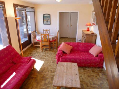 Bel Apt Terrasse a 2 Pas du Lac — 4-Star Luxury Hotel in Sevrier, France