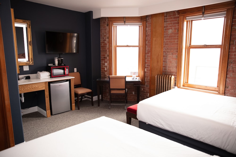 Victor Hotel - photo 59