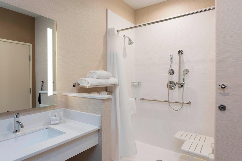 Fairfield Inn & Suites by Marriott West Monroe - photo 20