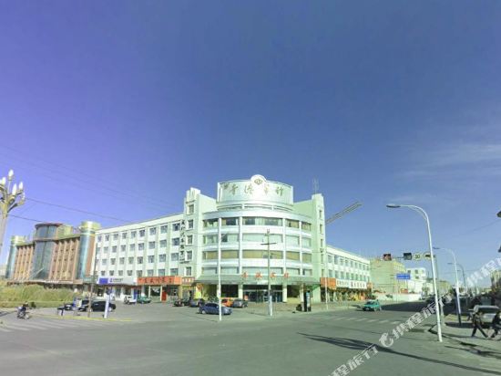 Qinggang Hotel - last minute hotel in Golmud