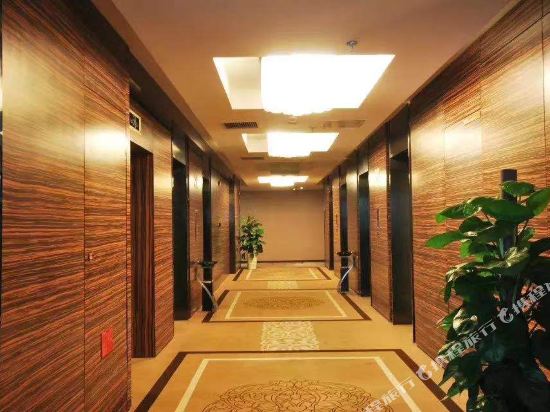 Yupeng Hotel - last minute hotel in Chengdu
