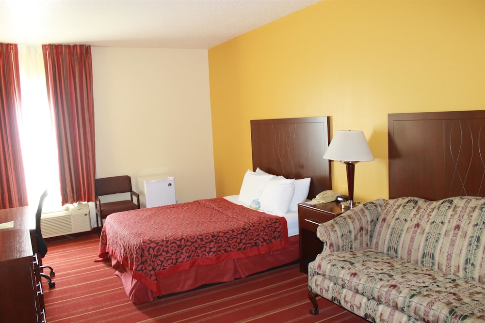Days Inn by Wyndham Walcott Davenport - photo 15