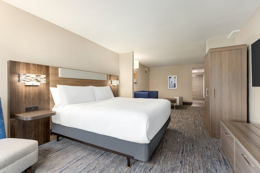 Holiday Inn Express Hotel & Suites Fort Pierce West by IHG - photo 10