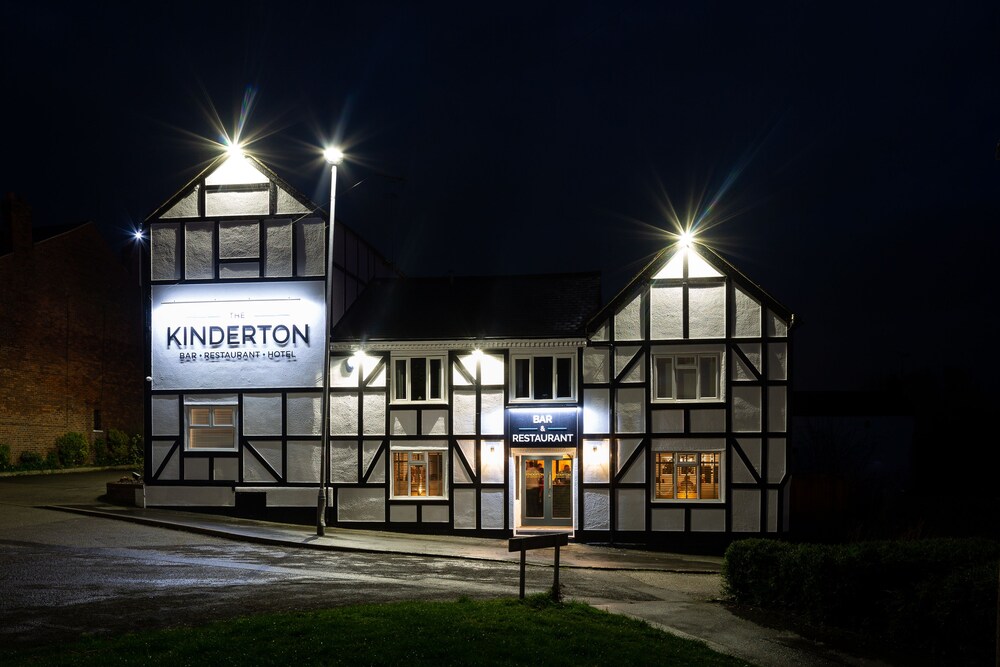 The Kinderton — hotel in Middlewich