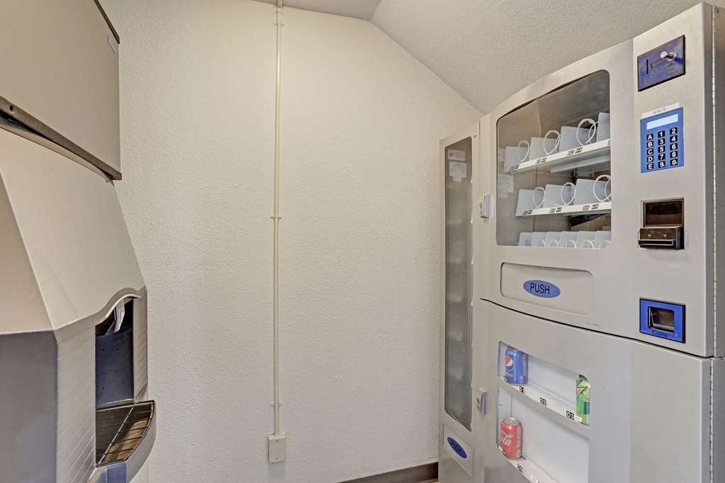 Quality Inn Pierre Fort Pierre - photo 42