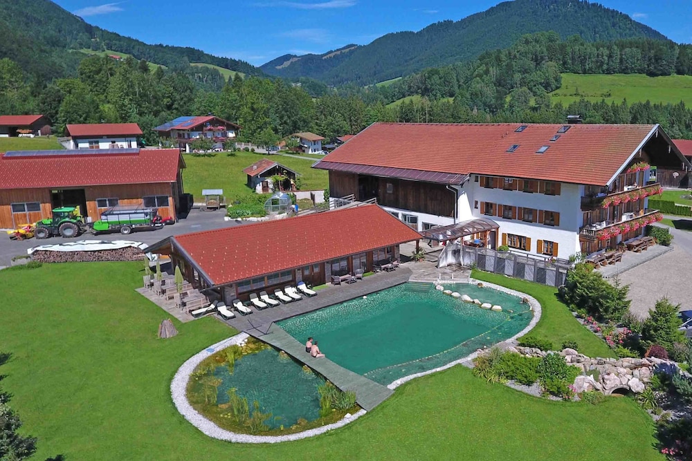 Zeller Hof — 4-Star Luxury Hotel in Ruhpolding, Germany