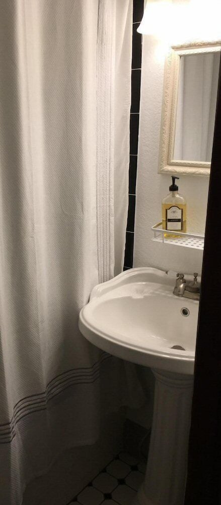 Three Danes Inn - photo 17