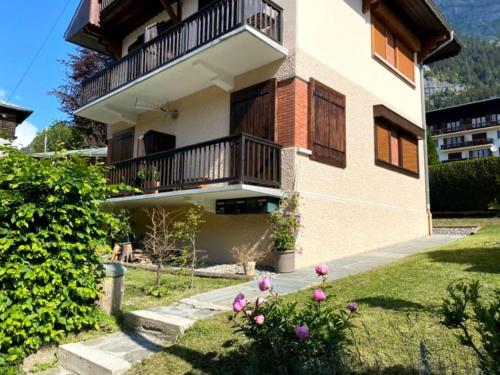 Fizhome Mt Blanc - carbon neutral hotel in Passy