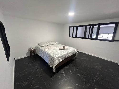 Liberte 2 - carbon neutral hotel in Marseille