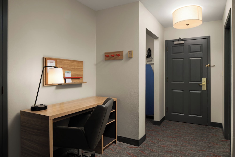 Candlewood Suites St Louis St Charles by IHG - photo 8