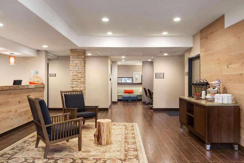 Country Inn & Suites by Radisson Flagstaff AZ - photo 2