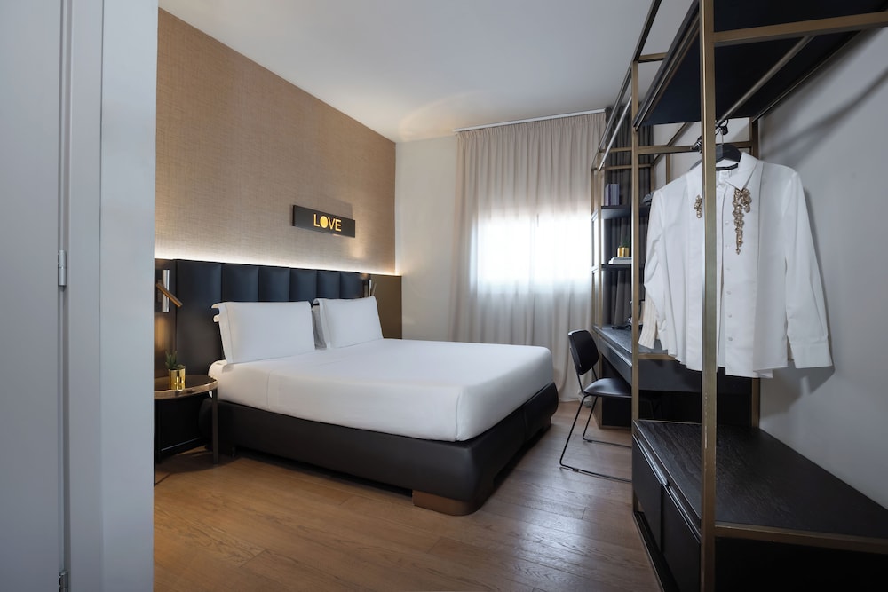 The Market Urban Hotel — 4-Star Luxury Hotel in Florence, Italy